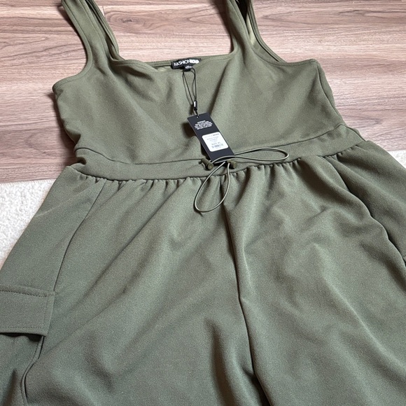 Fashion Nova Forest Green Jumpsuit - Picture 3 of 4